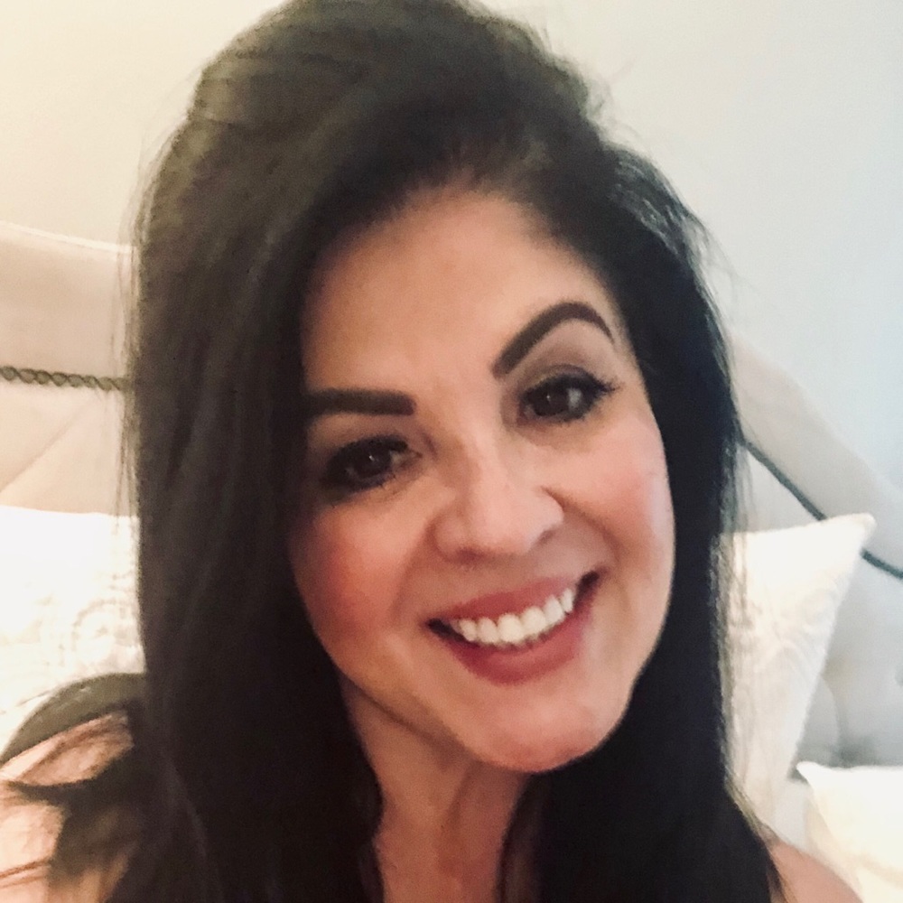 Meet your Posher, Deborah